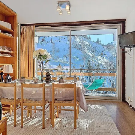 1650 - Amazing Ski-in Ski-out Flat 3s03 Apartment Courchevel