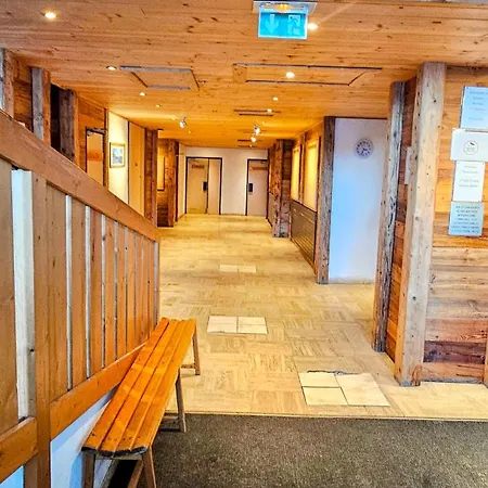 Apartment 1650 - Amazing Ski-in Ski-out Flat 3s03