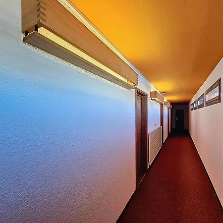 Apartment 1650 - Amazing Ski-in Ski-out Flat 3s03 *