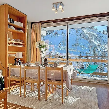 Apartman 1650 - Amazing Ski-in Ski-out Flat 3s03 Courchevel